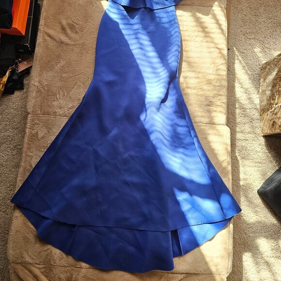 Royal Blue Off-Shoulder Mermaid Gown – Elegant Ruffle Neckline Evening Dress - Picture 2 of 3